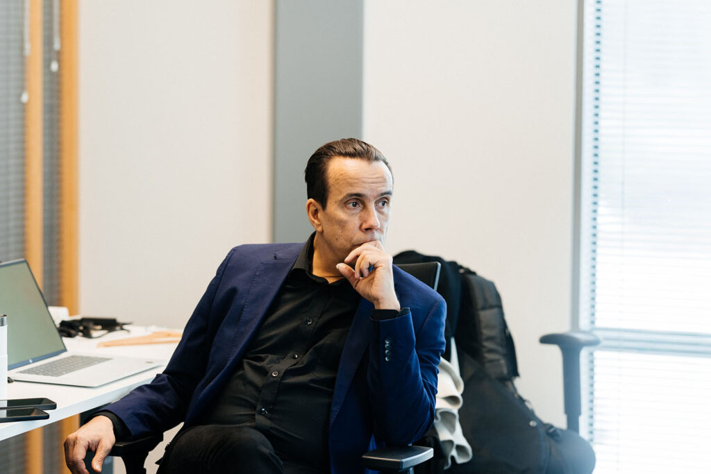 Esa Salminen at the Filtrabit office in Espoo.